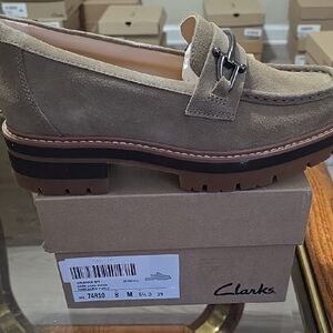 Clarks Womens Orianna Bit Dark Sand  Suede